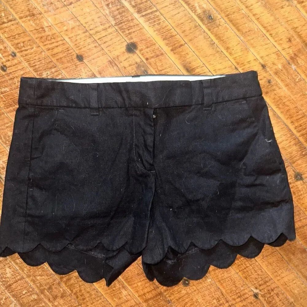 J Crew black scalloped minimalist elevated basic shorts
